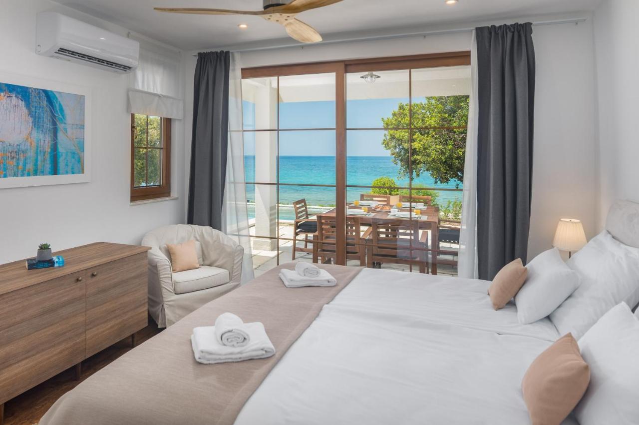Beachfront Villa Swimming Pool Sea View